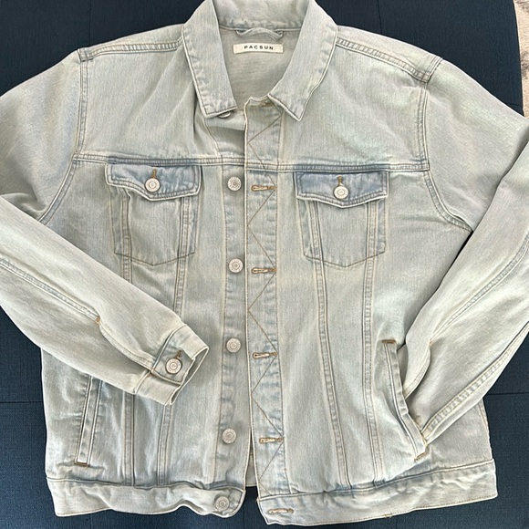 PACSUN light wash denim jacket - Picture 1 of 10